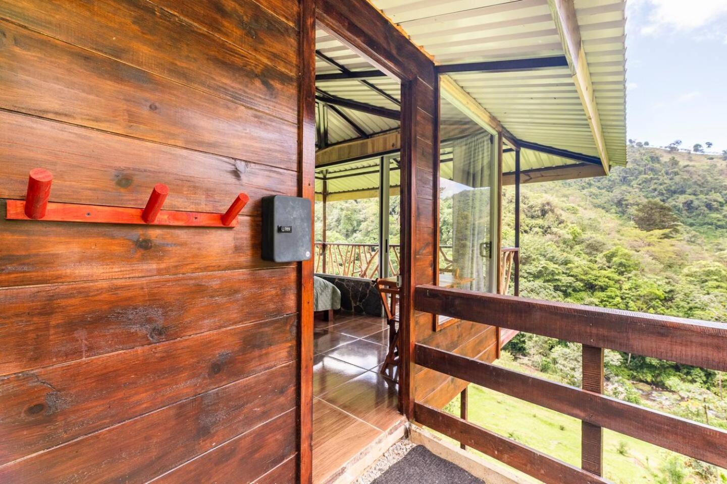 Hotel Rivel - Adventure&Nature Retreat Turrialba Exterior foto